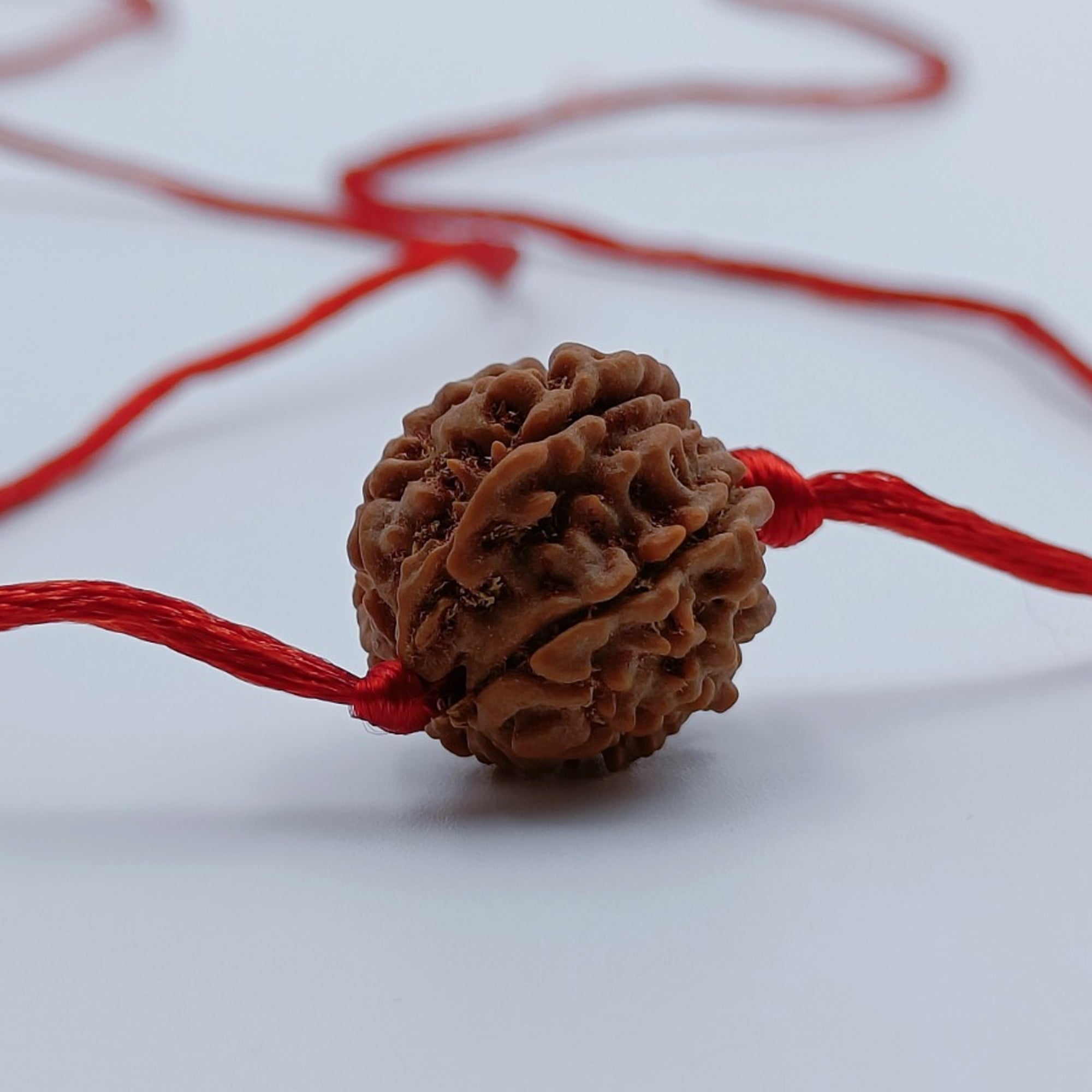Uoono Bead – Single with Silk